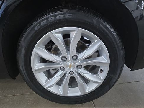 Used 2024 Chevrolet Malibu LT FWD image 32