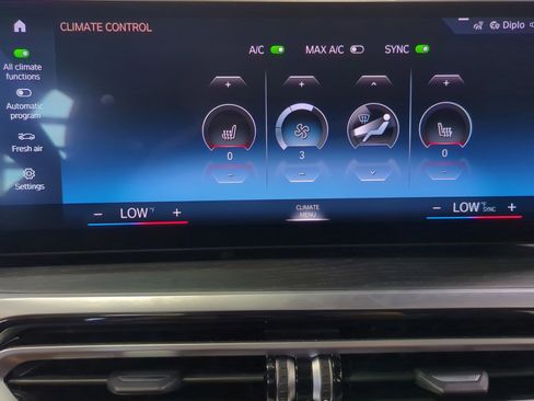 Used 2024 BMW 330e xDrive image 19