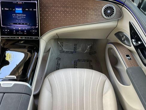 Certified 2023 Mercedes-Benz EQS 450+ SUV image 35