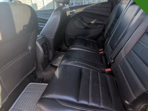 Used 2017 Ford Escape SE w/ SE Leather Comfort Package image 16