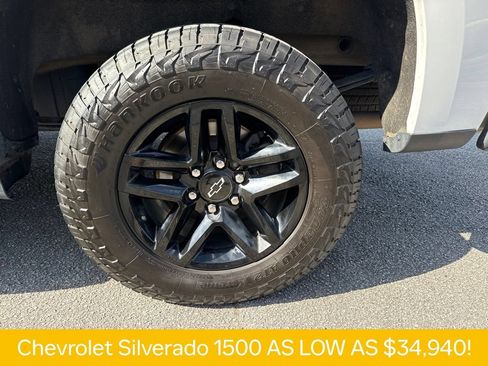 Used 2022 Chevrolet Silverado 1500 LT Trail Boss w/ Safety Package AWD/4WD image 25