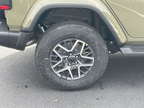 New 2026 Jeep Wrangler Sahara image 36