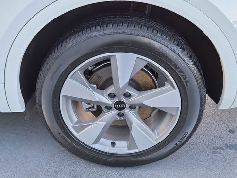 Certified 2023 Audi Q5 2.0T Premium Plus w/ Premium Plus Package image 12