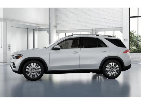 Used 2025 Mercedes-Benz GLE 450 4MATIC image 34