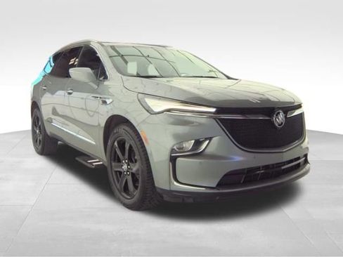 Used 2023 Buick Enclave Essence w/ Experience Buick Package AWD/4WD image 6