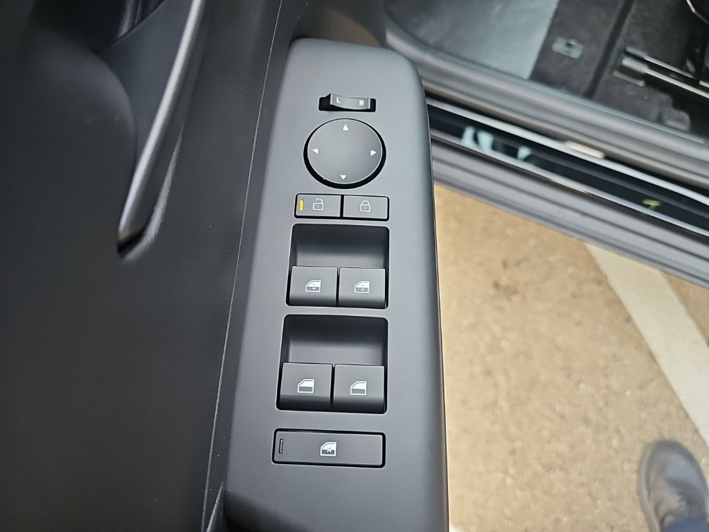 New 2027 Hyundai Kona SEL Sport AWD/4WD image 11