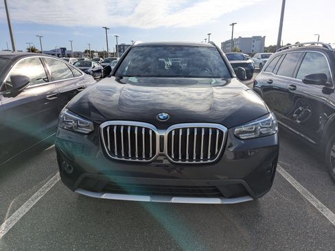 Used 2024 BMW X3 xDrive30i w/ Convenience Package image 3