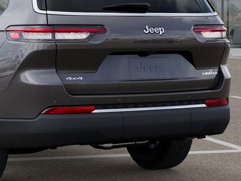 New 2025 Jeep Grand Cherokee L Limited image 13