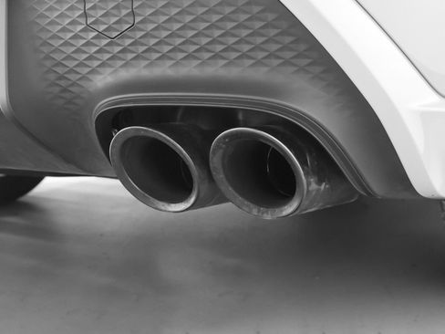 Certified 2023 Porsche Macan GTS AWD/4WD image 19
