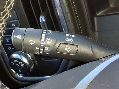 Used 2023 GMC Sierra 2500 SLT w/ SLT Premium Package image 23