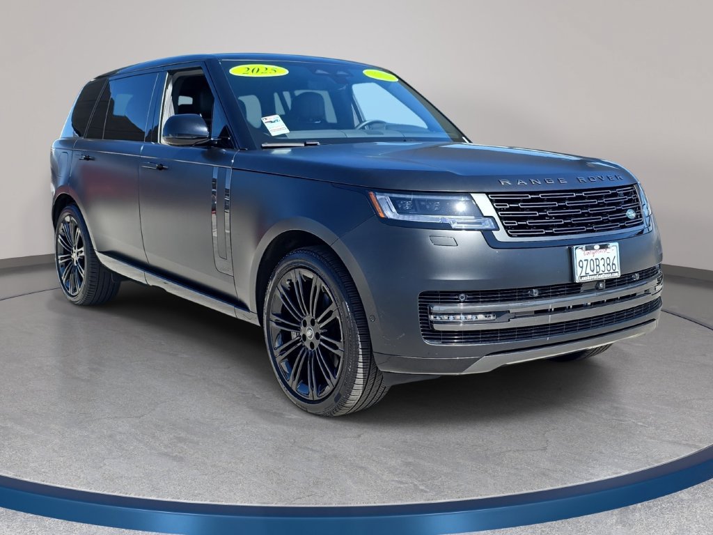 Certified 2025 Land Rover Range Rover Long Wheelbase SE AWD/4WD image 3