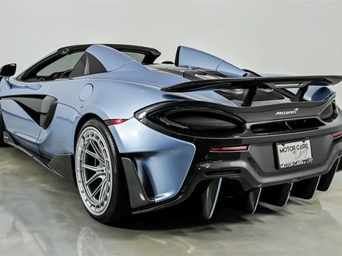 Used 2020 McLaren 600LT Spider RWD image 11