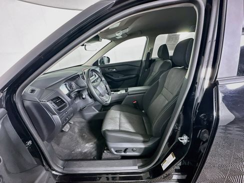 Used 2025 Nissan Rogue SV FWD image 13
