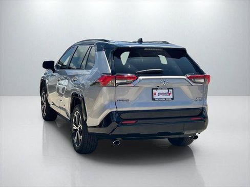 Certified 2025 Toyota RAV4 XSE AWD/4WD image 7
