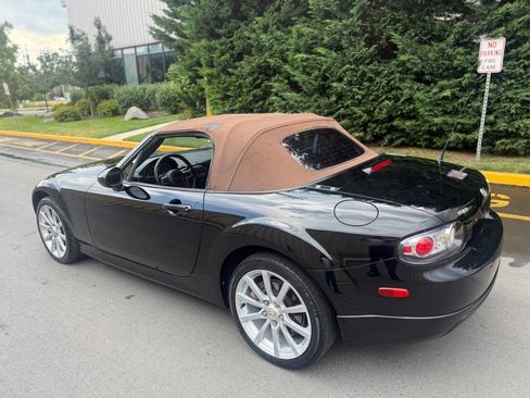 Used 2006 MAZDA MX-5 Miata Grand Touring image 10