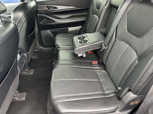 Used 2022 INFINITI QX60 Luxe w/ Cargo Package image 18