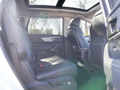 Certified 2024 Acura MDX SH-AWD w/ Technology Package image 31