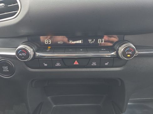 Used 2023 MAZDA CX-30 AWD 2.5 S w/ Premium Package image 23