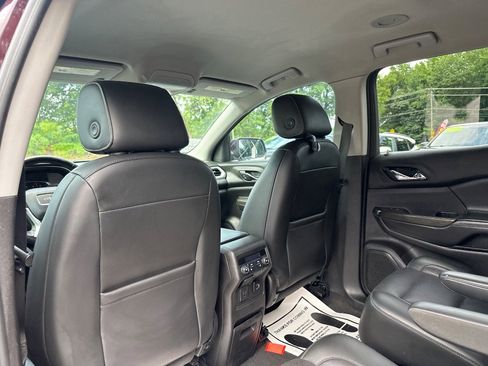 Used 2018 GMC Acadia SLT image 14