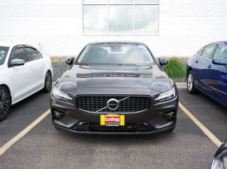 Used 2025 Volvo S60 B5 Core AWD/4WD video 2