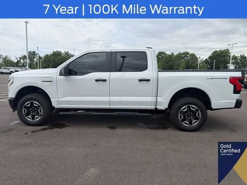 Certified 2022 Ford F150 Lightning Pro AWD/4WD image 17
