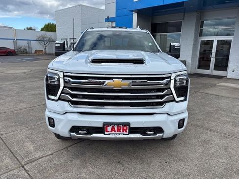 New 2026 Chevrolet Silverado 3500 High Country w/ High Country Premium Package AWD/4WD image 3