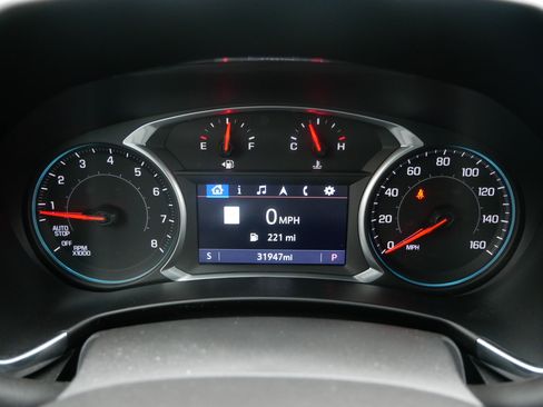 Used 2021 Chevrolet Equinox Premier image 21