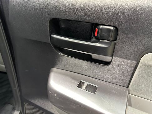 Used 2018 Toyota Sequoia SR5 image 16