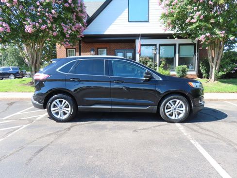 Used 2020 Ford Edge SEL AWD/4WD image 9