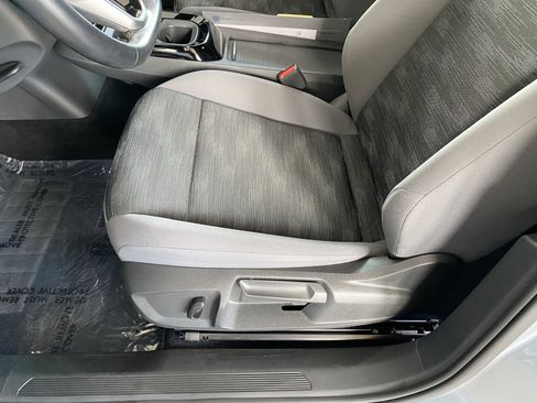 Certified 2022 Volkswagen ID.4 Pro RWD image 35