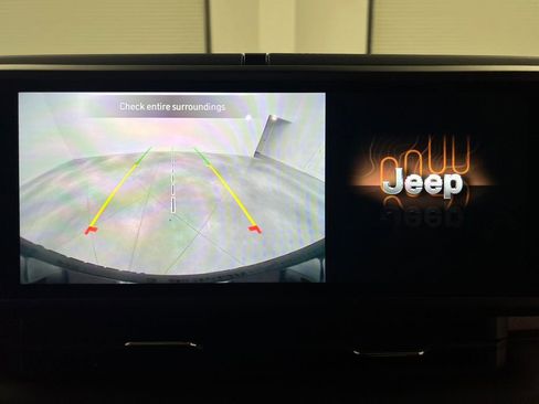 Used 2025 Jeep Wrangler Unlimited Sahara image 54