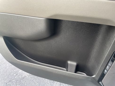 Used 2024 Chevrolet Silverado 1500 ZR2 w/ Technology Package image 44