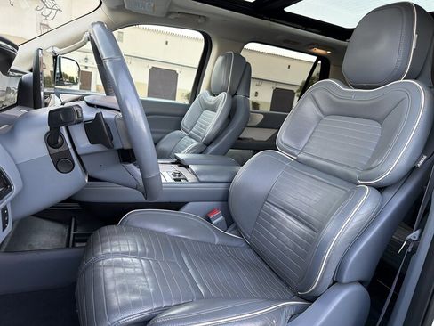 Used 2020 Lincoln Navigator L Black Label image 13