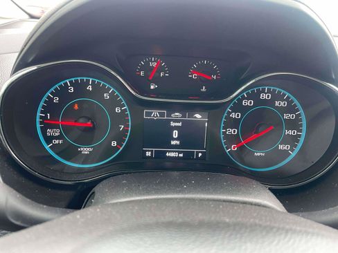 Used 2018 Chevrolet Cruze LS FWD image 9