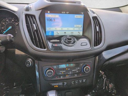 Used 2018 Ford Escape Titanium image 15