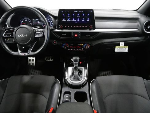 Used 2024 Kia Forte GT-Line FWD image 9