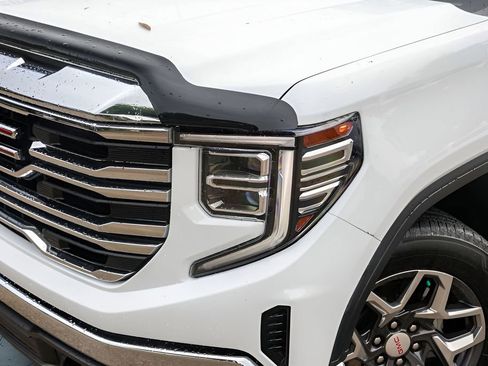 Used 2022 GMC Sierra 1500 SLT w/ SLT Convenience Package AWD/4WD image 3