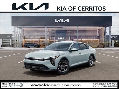 New 2026 Kia K4 FWD image 1
