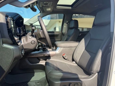 Used 2023 Chevrolet Silverado 1500 LTZ w/ LTZ Premium Texas Edition AWD/4WD image 7