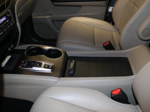 Used 2022 Honda Pilot Special Edition image 49