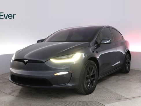 Used 2023 Tesla Model X AWD/4WD image 2