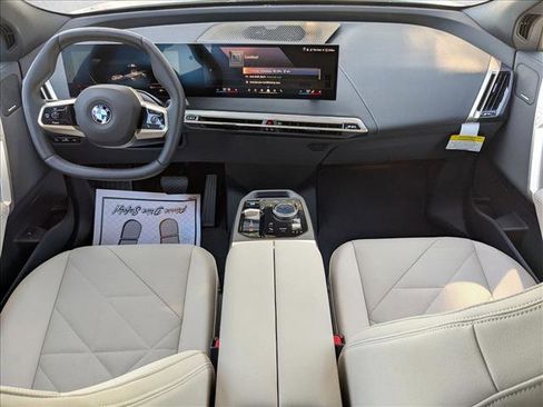New 2026 BMW iX xDrive60 w/ Premium Package image 15