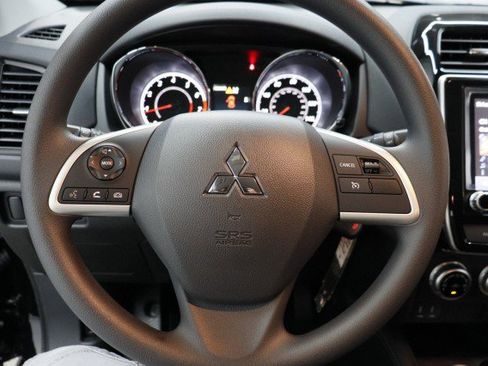 New 2026 Mitsubishi Outlander Sport ES image 8