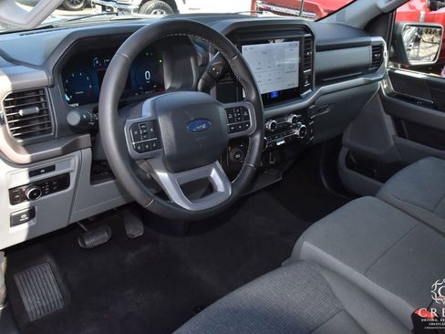 Used 2025 Ford F150 XLT w/ Equipment Group 301A Standard image 32