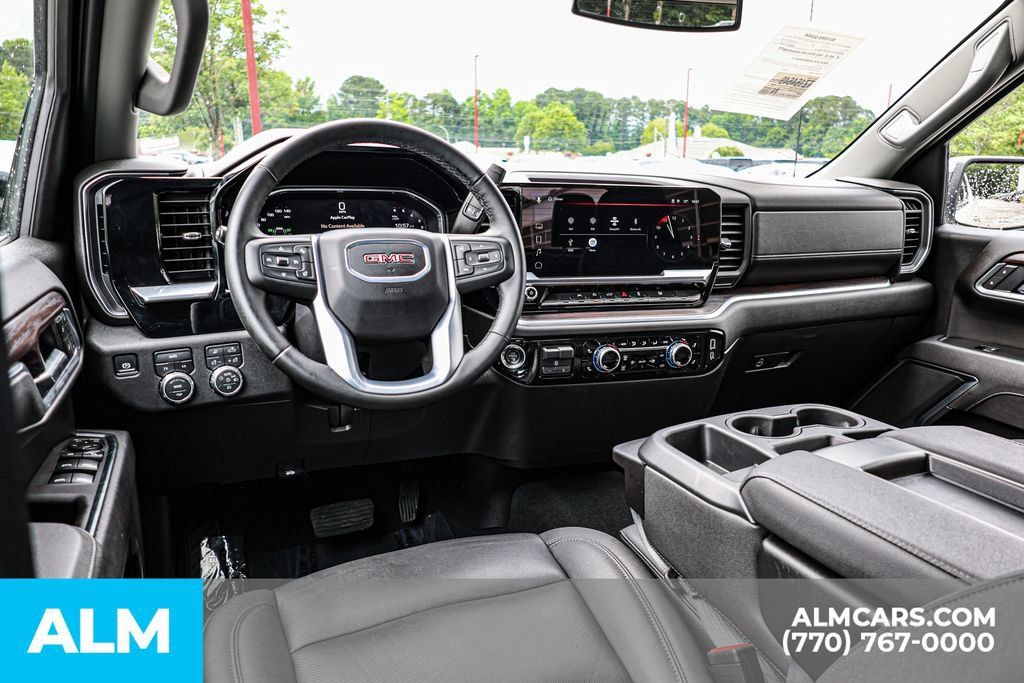 Used 2026 GMC Sierra 1500 SLT AWD/4WD image 26