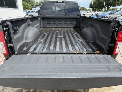 Used 2024 RAM 3500 Tradesman w/ Chrome Appearance Group AWD/4WD image 30