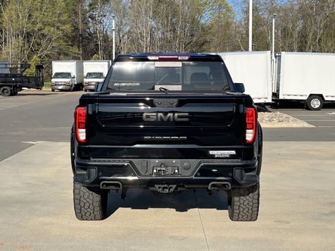 Used 2023 GMC Sierra 1500 Elevation w/ Preferred Package AWD/4WD image 12