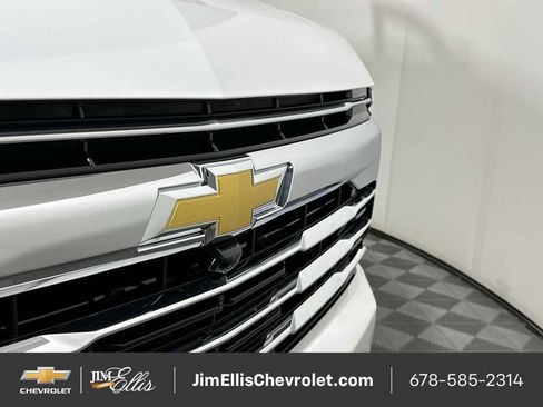 New 2026 Chevrolet Suburban LT w/ Comfort Package image 61