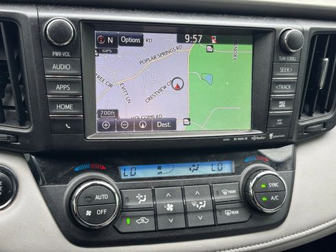 Used 2016 Toyota RAV4 XLE w/ Convenience Package image 9