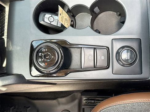 Used 2023 Ford Bronco Sport Outer Banks w/ Tech Package image 16